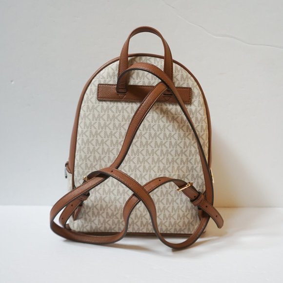 Michael Kors Adina Medium Backpack MK Vanilla - Picture 2 of 11